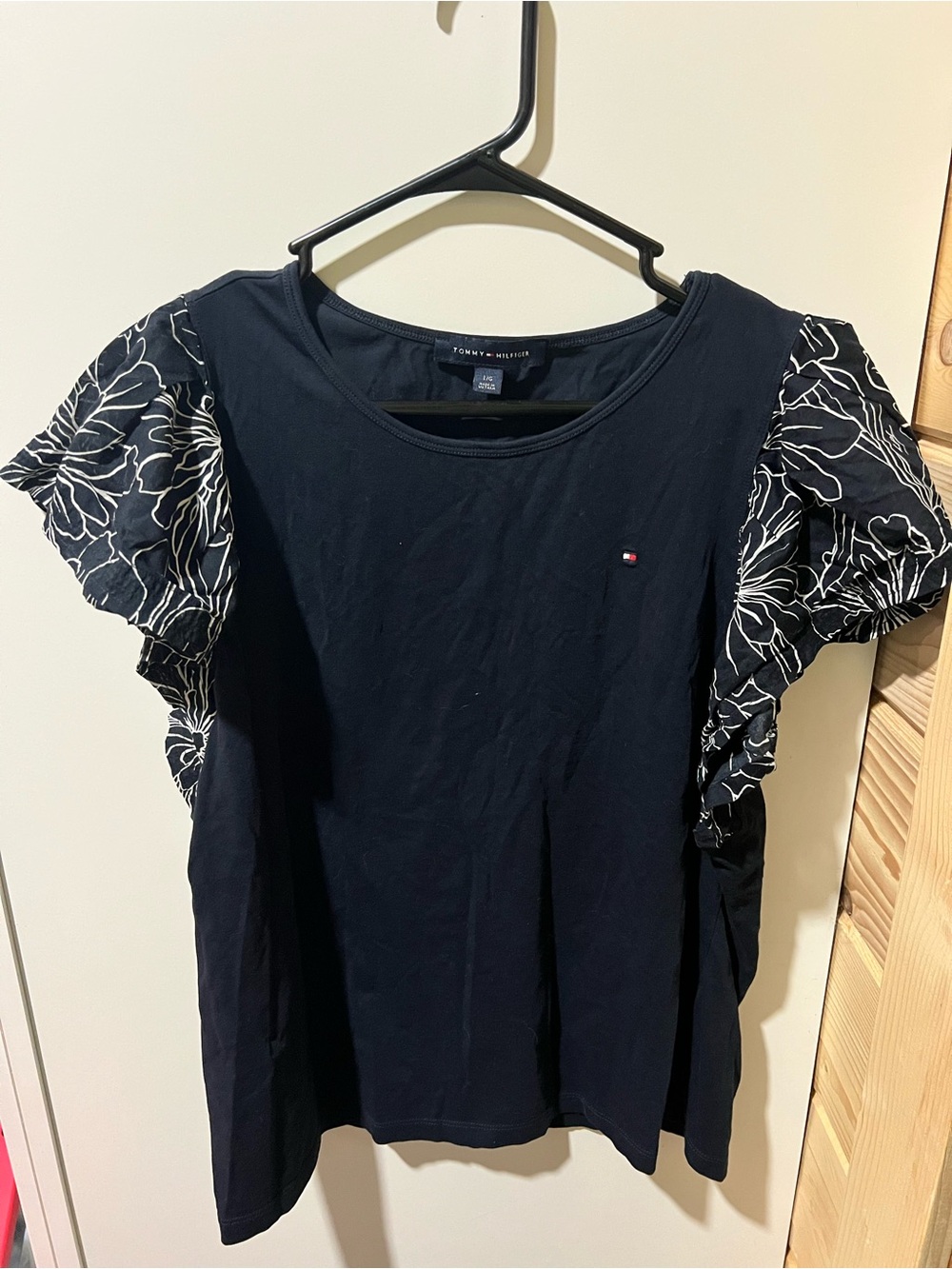 Tommy Hilfiger Navy Tee with White Floral Puff Sleeves